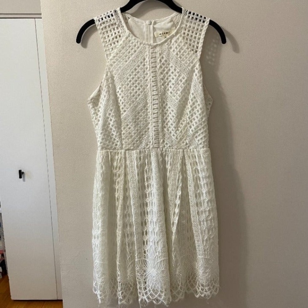 white dress